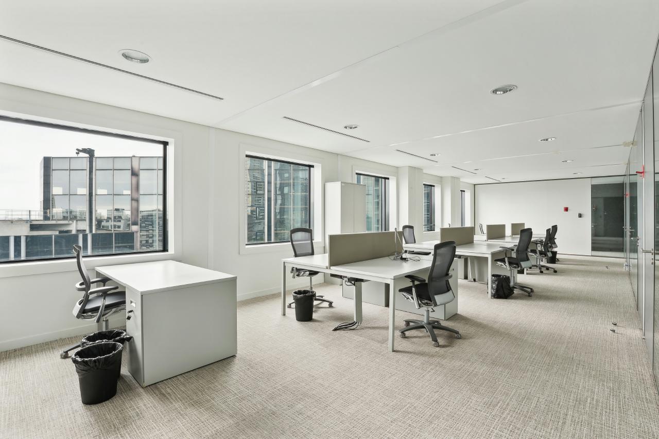 Bureau La Défense 9795m² Location bureau Courbevoie Hauts-de-Seine OLBUR2108130 2